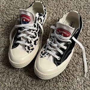 Chuck Taylor platform converse - Size 39 (US 8)